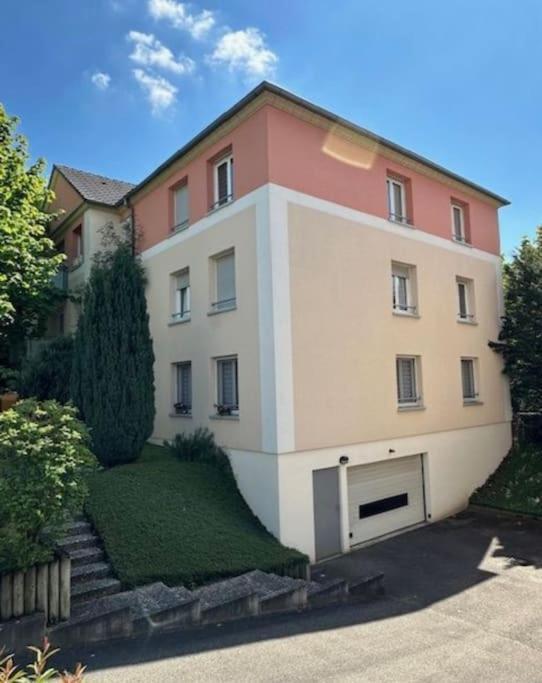 O Stras 25m Carre Apartment